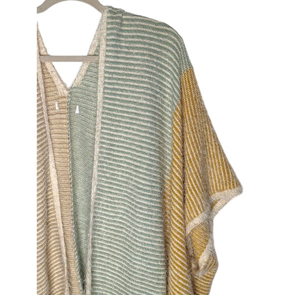 House Of Harlow 1960 Rainbow Eyelash Kimono Cardigan Sweater Women's OS *TAG* - Picture 5 of 14